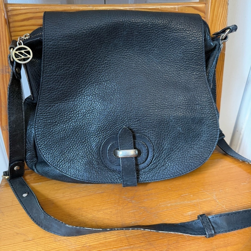 Arezzo Black Leather Crossbody Bag Purse